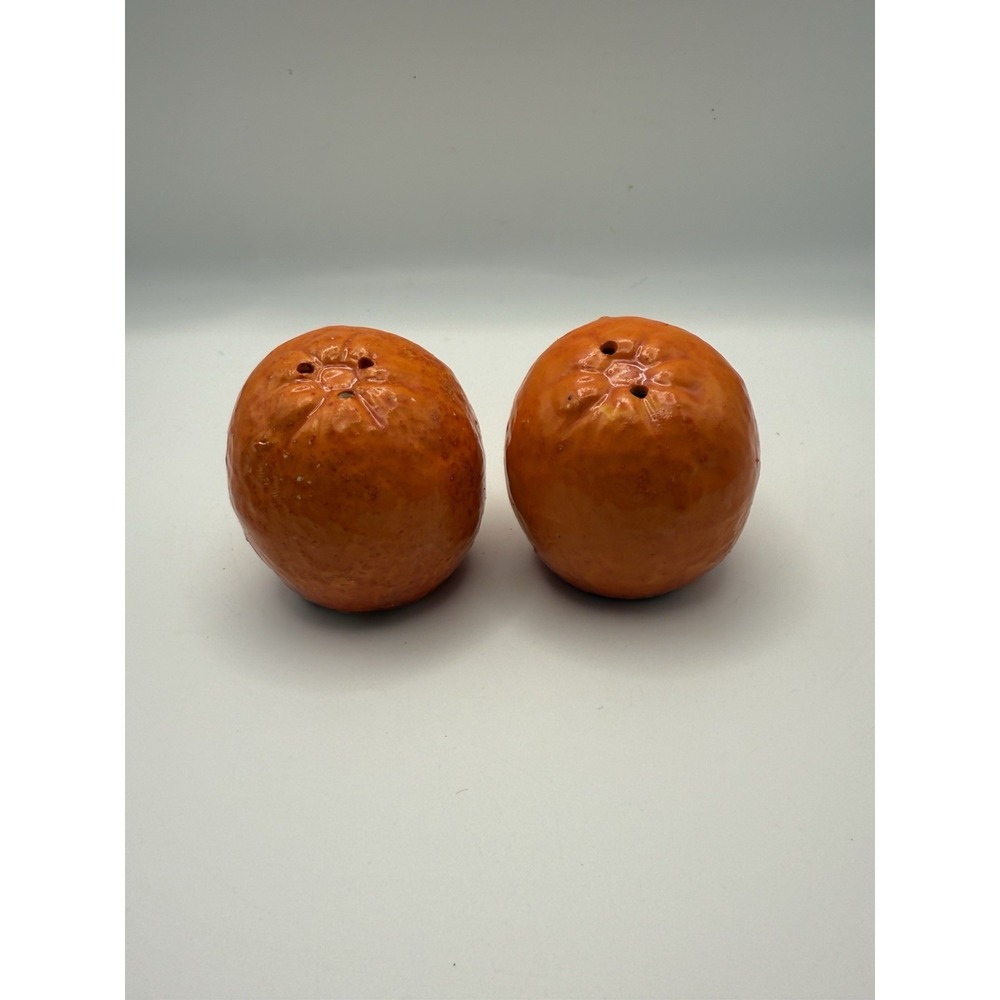 Set of Vintage Ceramic Oranges Fruit Figural Salt and Pepper Shakers Japan